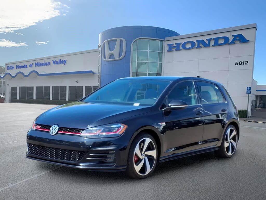 2019 Volkswagen Golf GTI SE