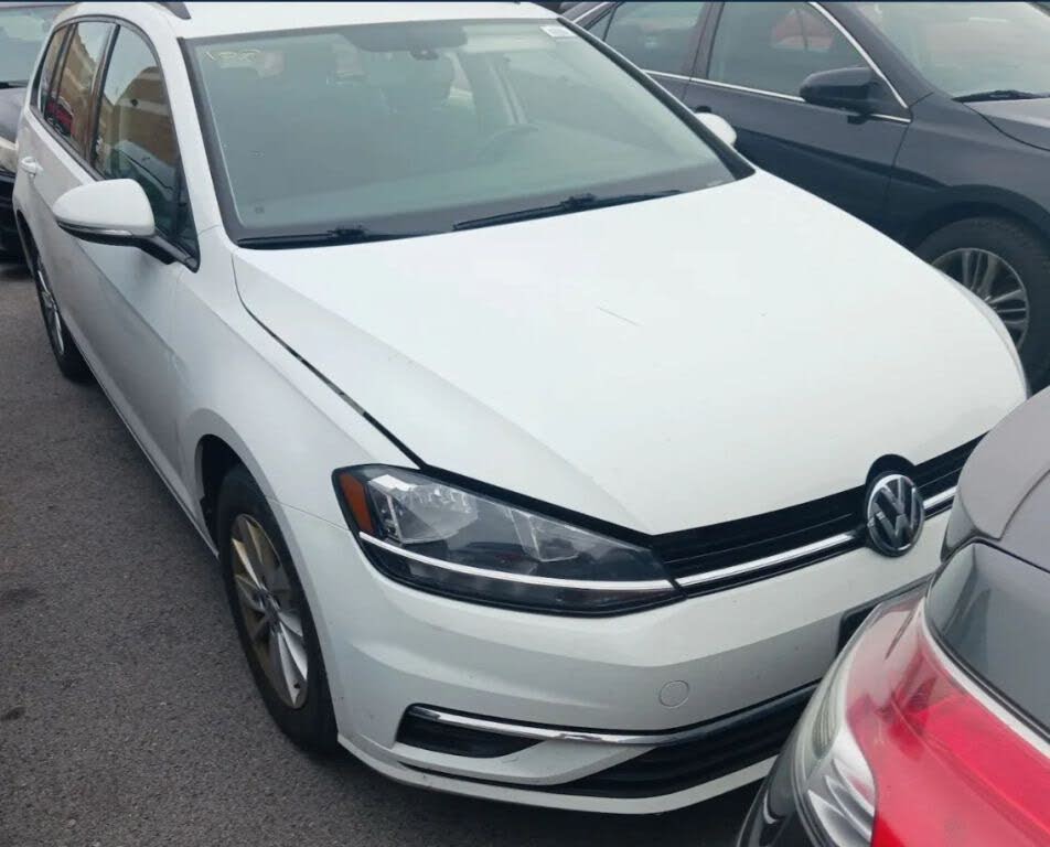 2018 Volkswagen Golf SportWagen TSI S