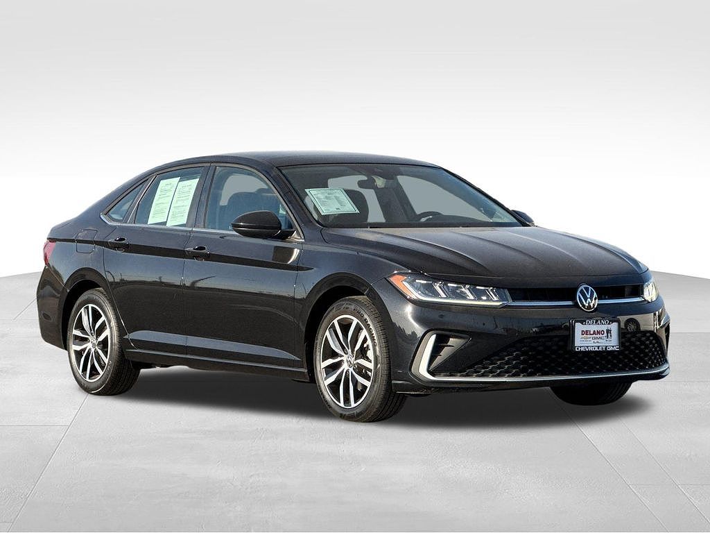 2025 Volkswagen Jetta SE