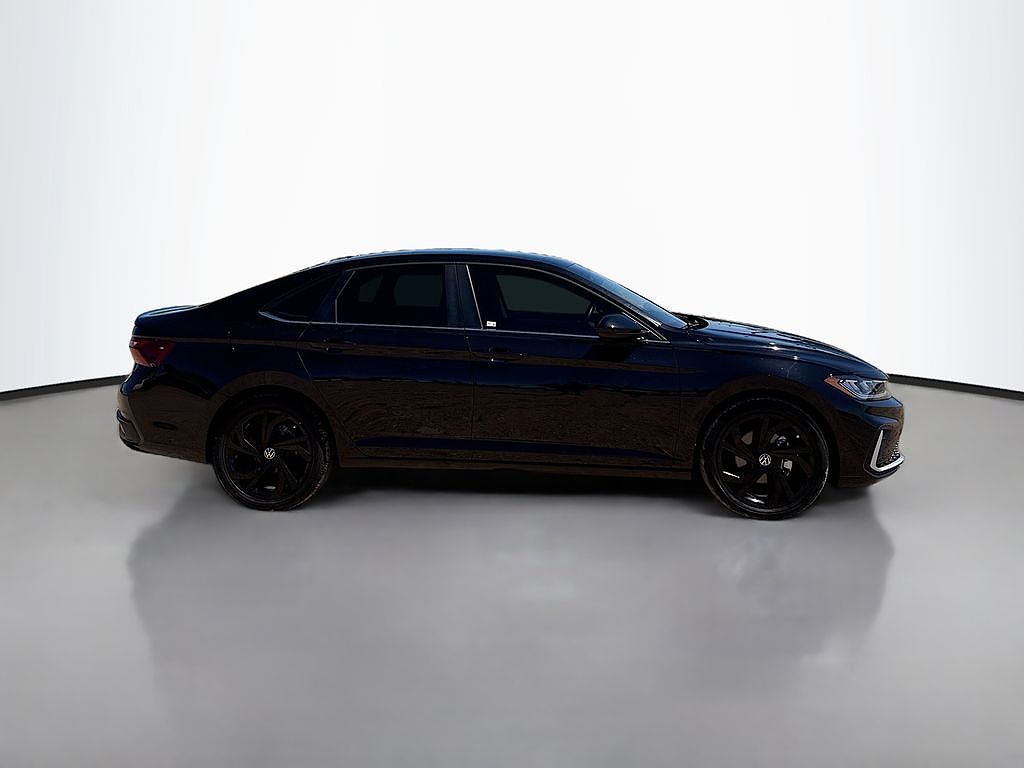 2025 Volkswagen Jetta SE