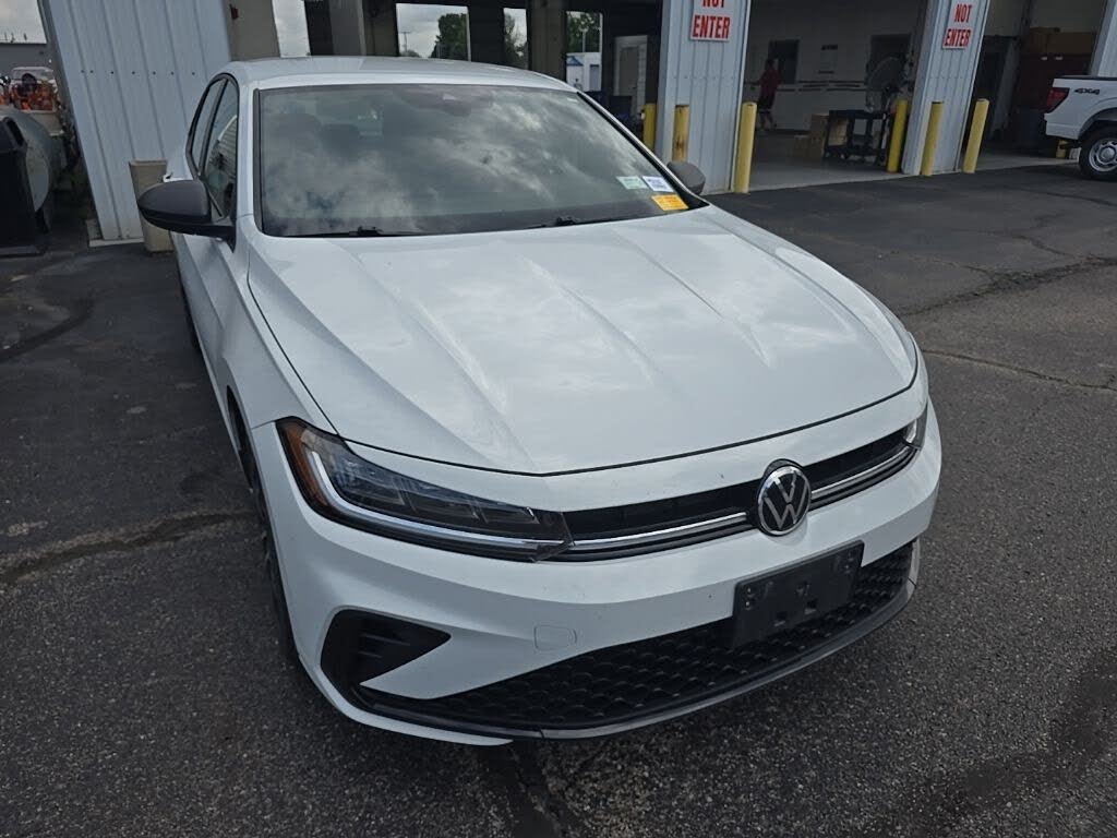 2025 Volkswagen Jetta Sport