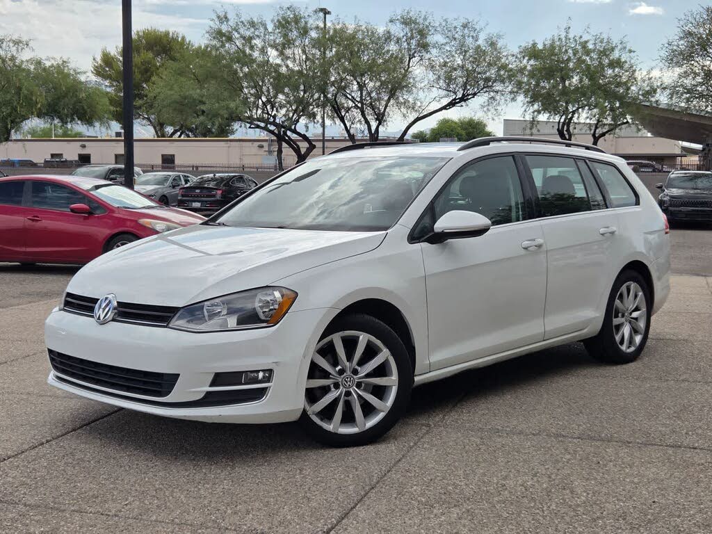 2016 Volkswagen Golf TSI S