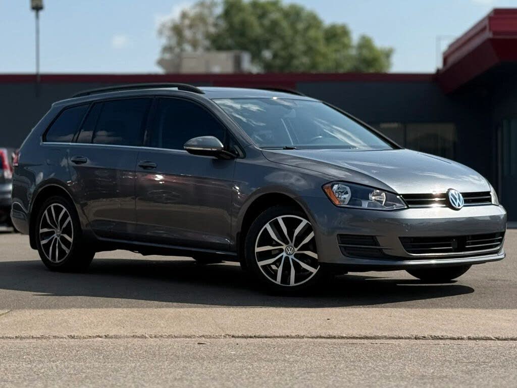 2016 Volkswagen Golf SportWagen TSI S