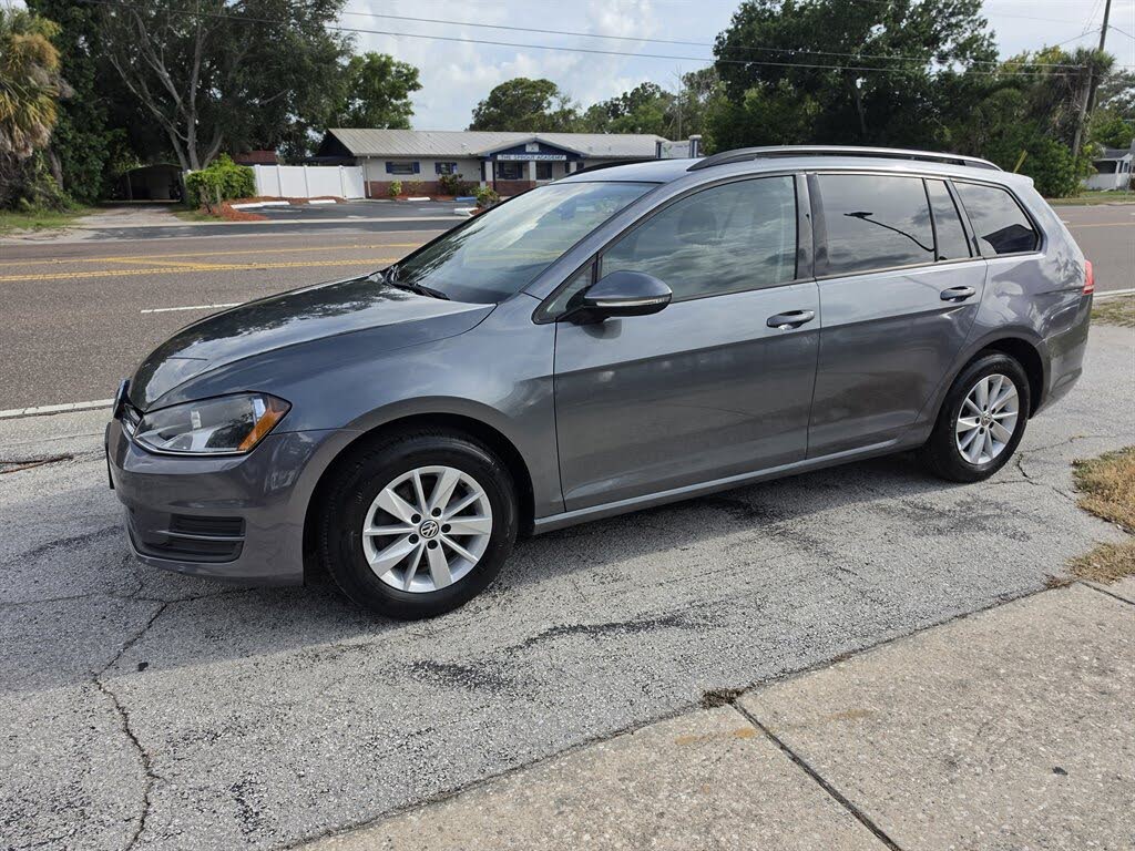 2017 Volkswagen Golf SportWagen TSI S
