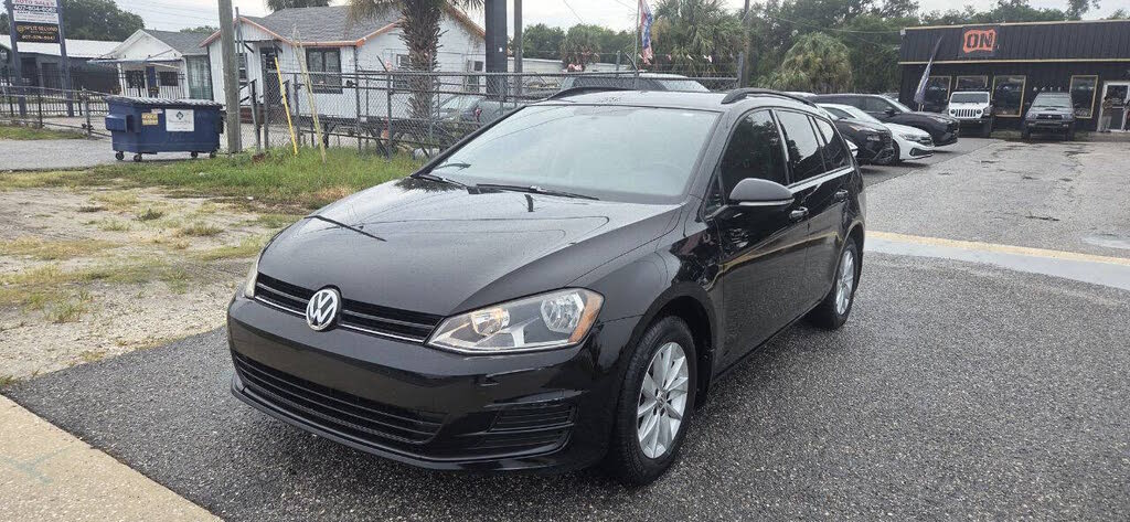 2015 Volkswagen Golf SportWagen TSI SE