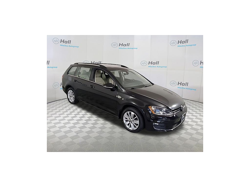 2017 Volkswagen Golf SportWagen SE