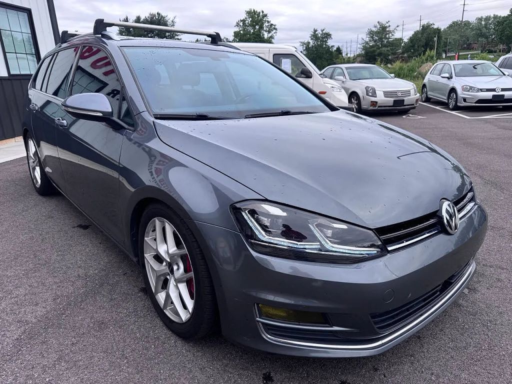 2017 Volkswagen Golf TSI SEL