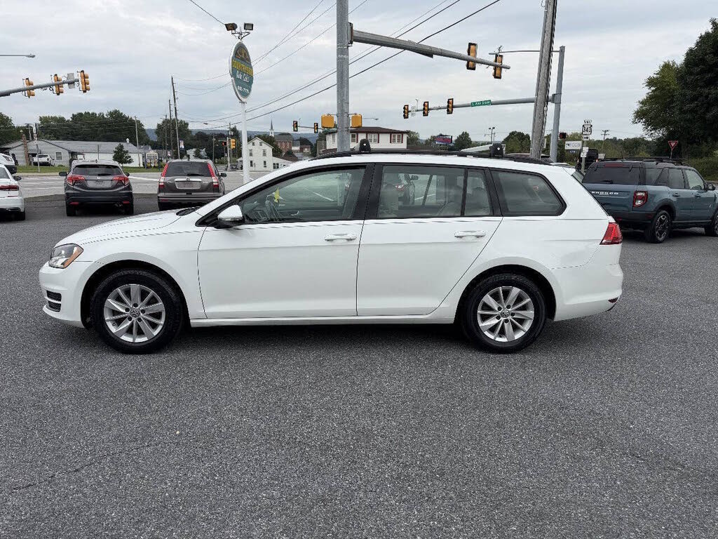 2016 Volkswagen Golf SportWagen TSI S