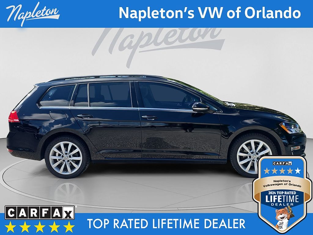 2017 Volkswagen Golf Sportwagen SE