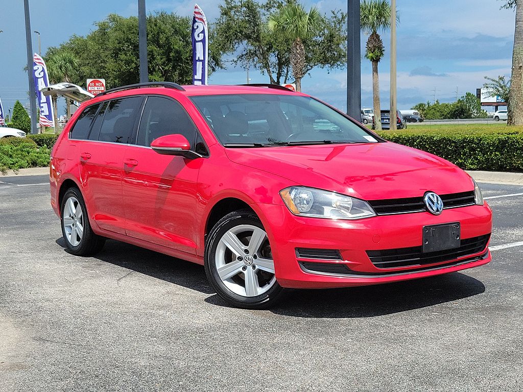 2015 Volkswagen Golf Sportwagen S