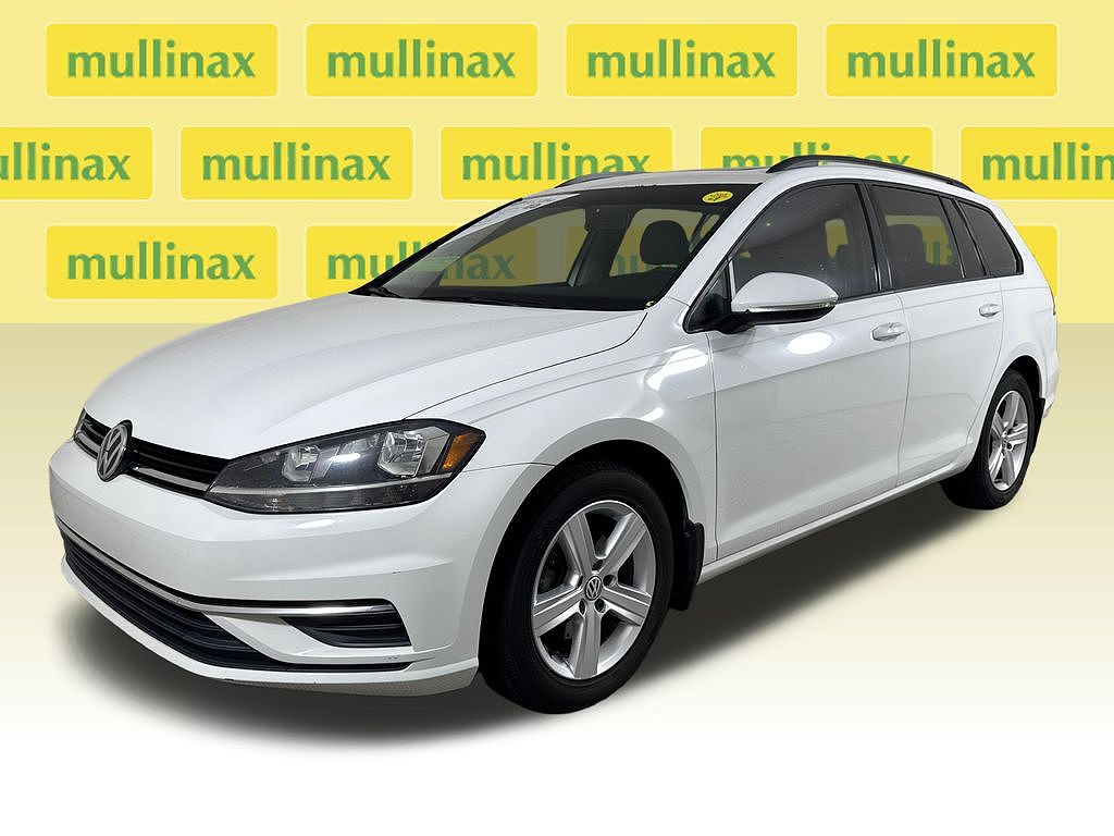 2018 Volkswagen Golf TSI S
