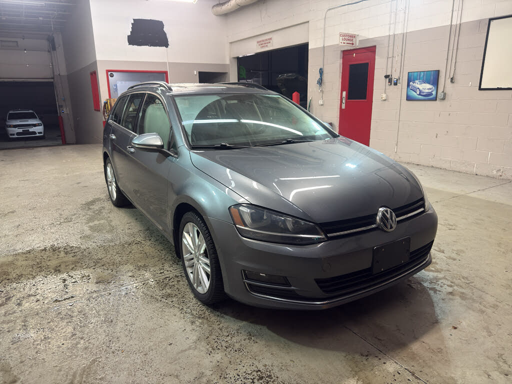 2015 Volkswagen Golf SportWagen TDI S