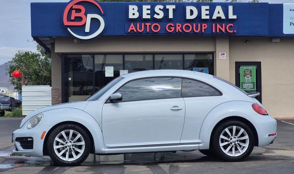 2018 Volkswagen Beetle 2.0T Coast