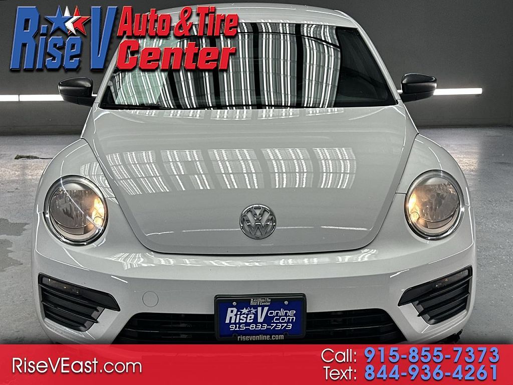 2018 Volkswagen Beetle 2.0T Coast