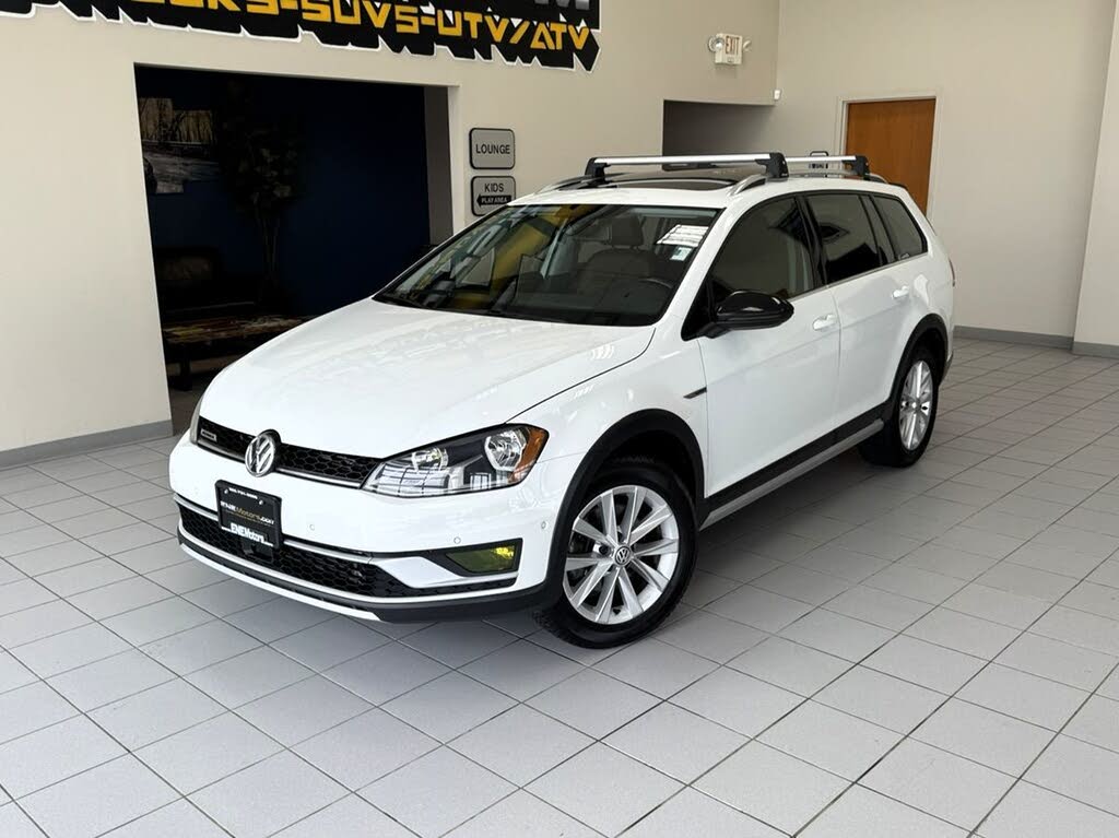 2017 Volkswagen Golf TSI S