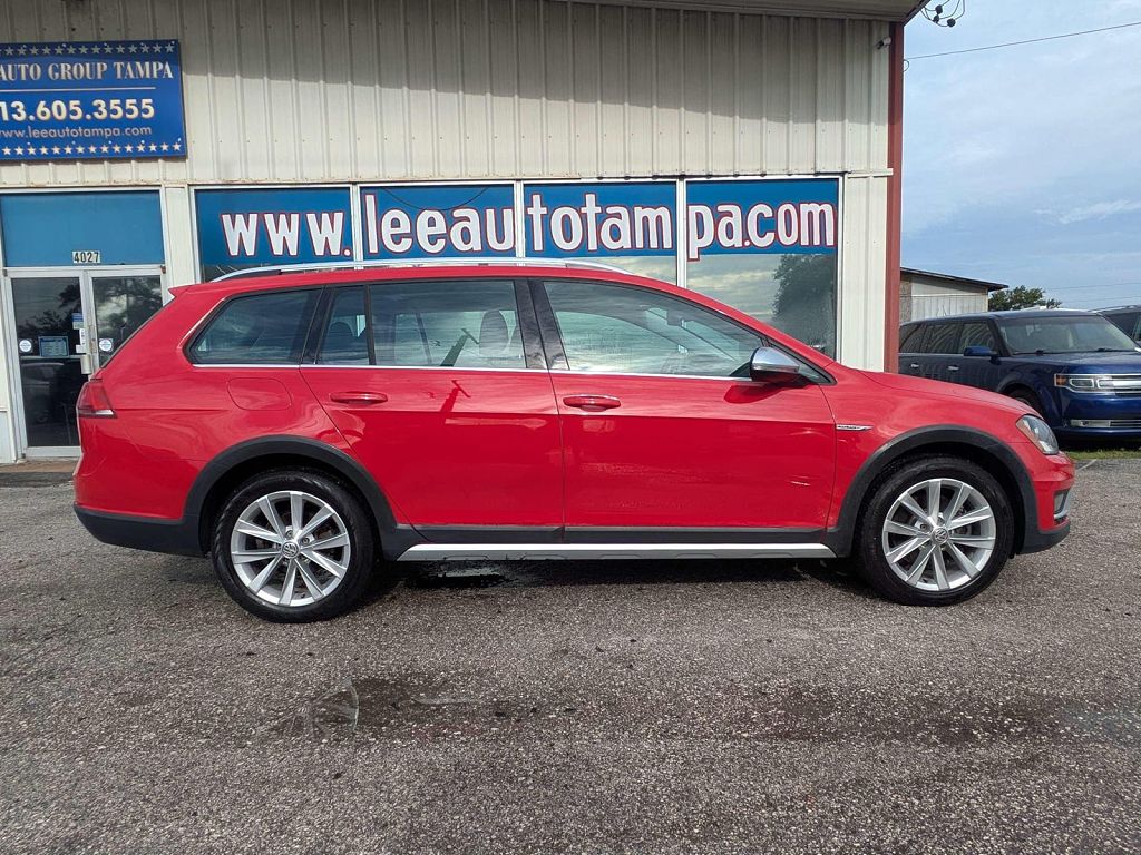 2017 Volkswagen Golf Alltrack TSI SE