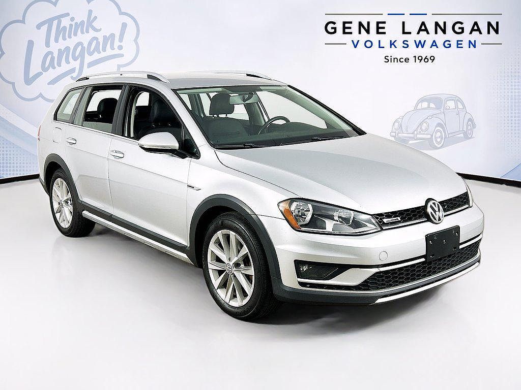2017 Volkswagen Golf TSI SE