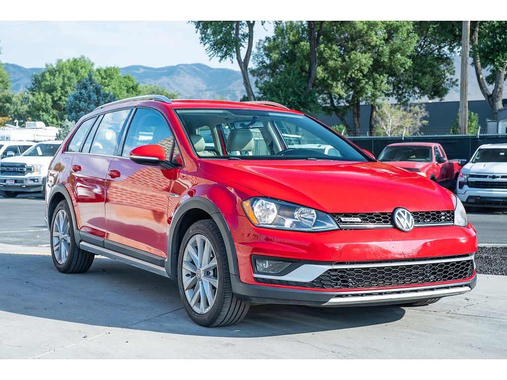 2017 Volkswagen Golf TSI SE