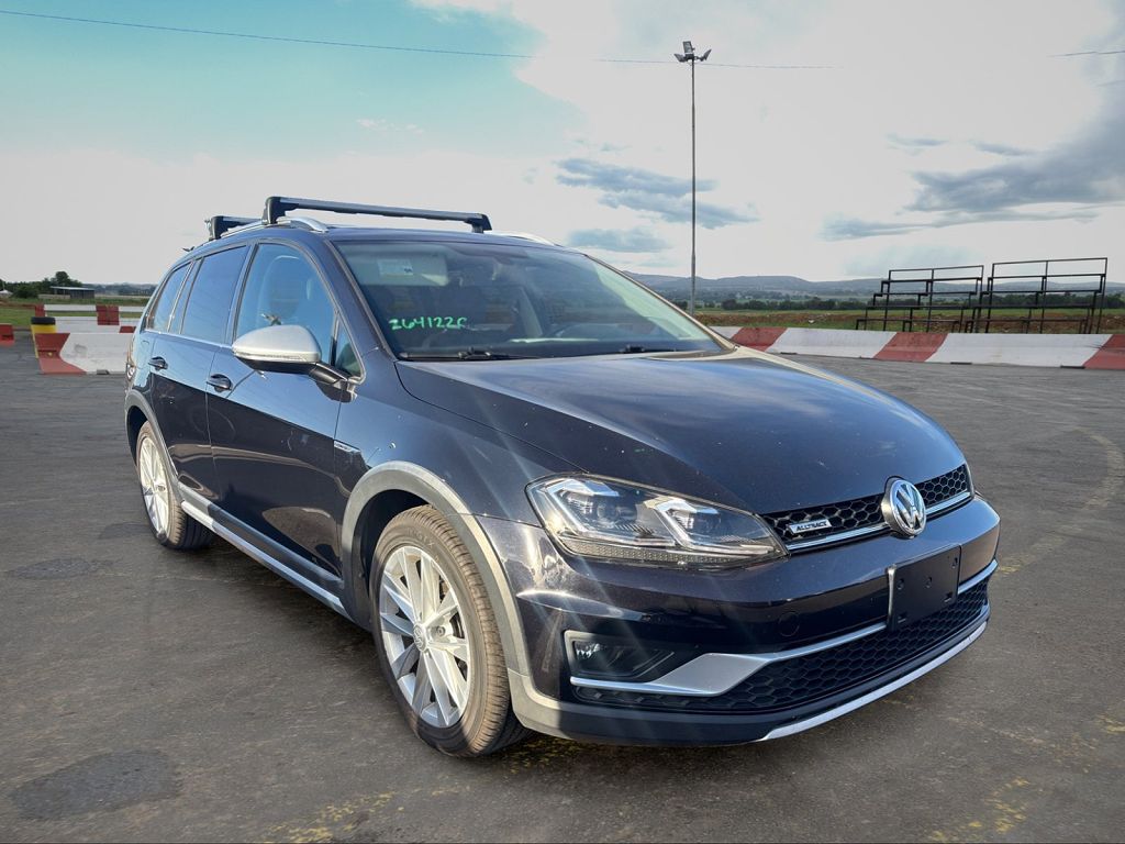 2017 Volkswagen Golf TSI S