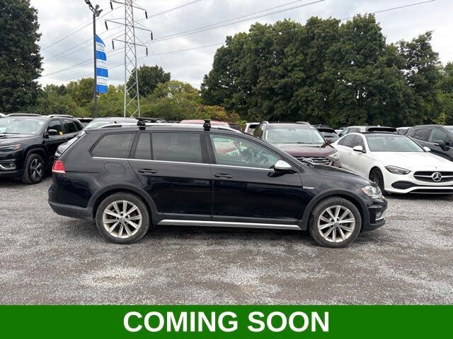 2018 Volkswagen Golf TSI SE
