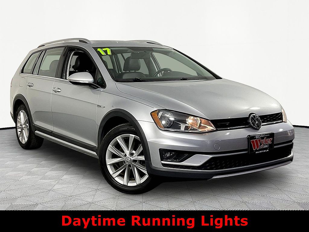 2017 Volkswagen Golf TSI SE