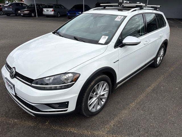 2018 Volkswagen Golf Alltrack TSI S