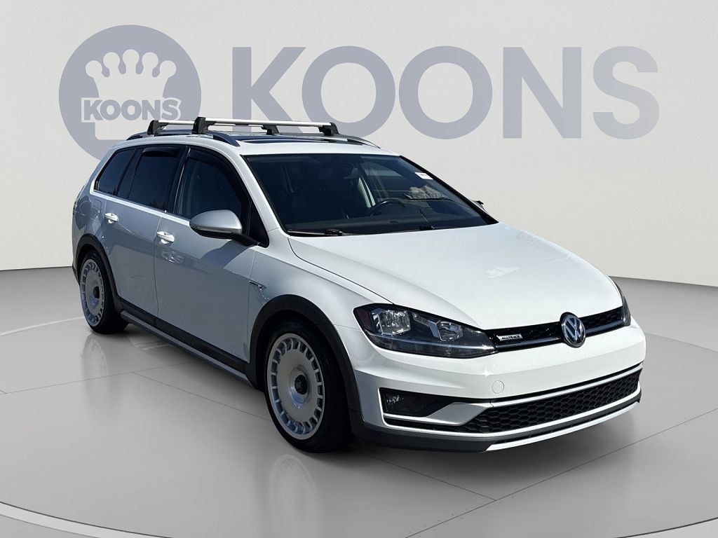 2019 Volkswagen Golf TSI S