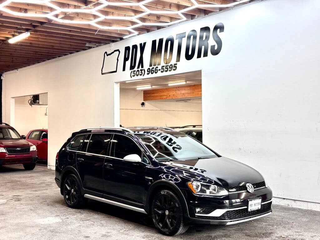 2017 Volkswagen Golf TSI S