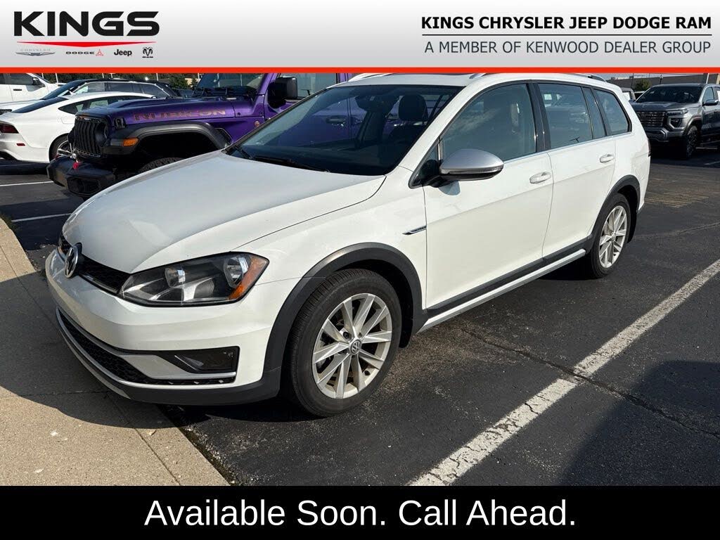 2017 Volkswagen Golf Alltrack TSI S
