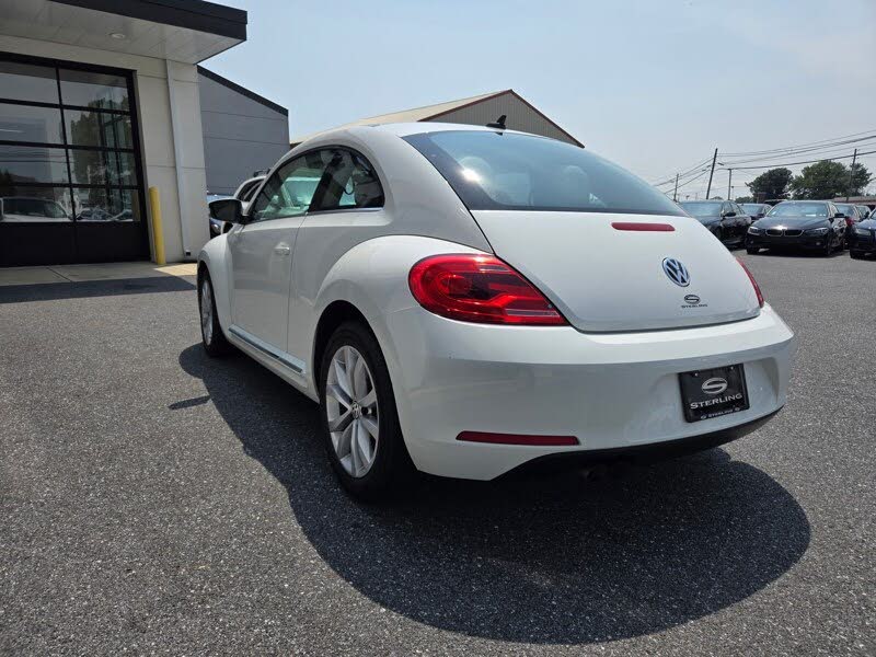 2015 Volkswagen Beetle TDI w/Sunroof, Sound, Navigation