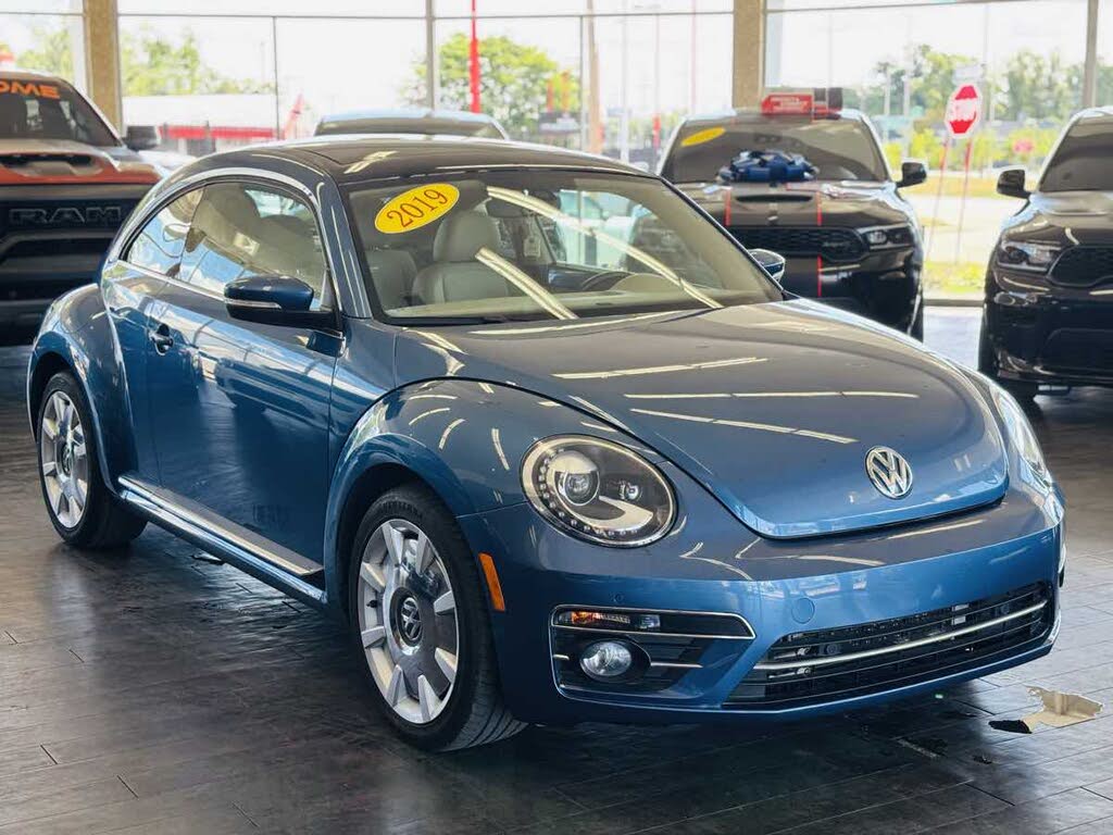 2019 Volkswagen Beetle 2.0T SE