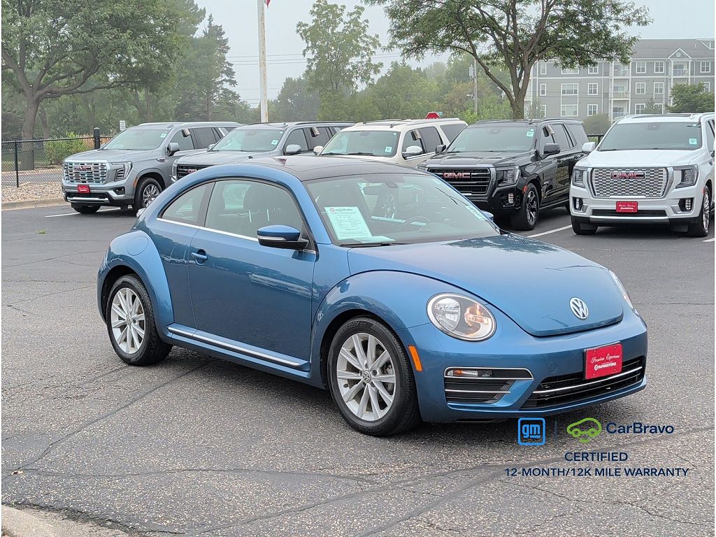 2019 Volkswagen Beetle 2.0T SE