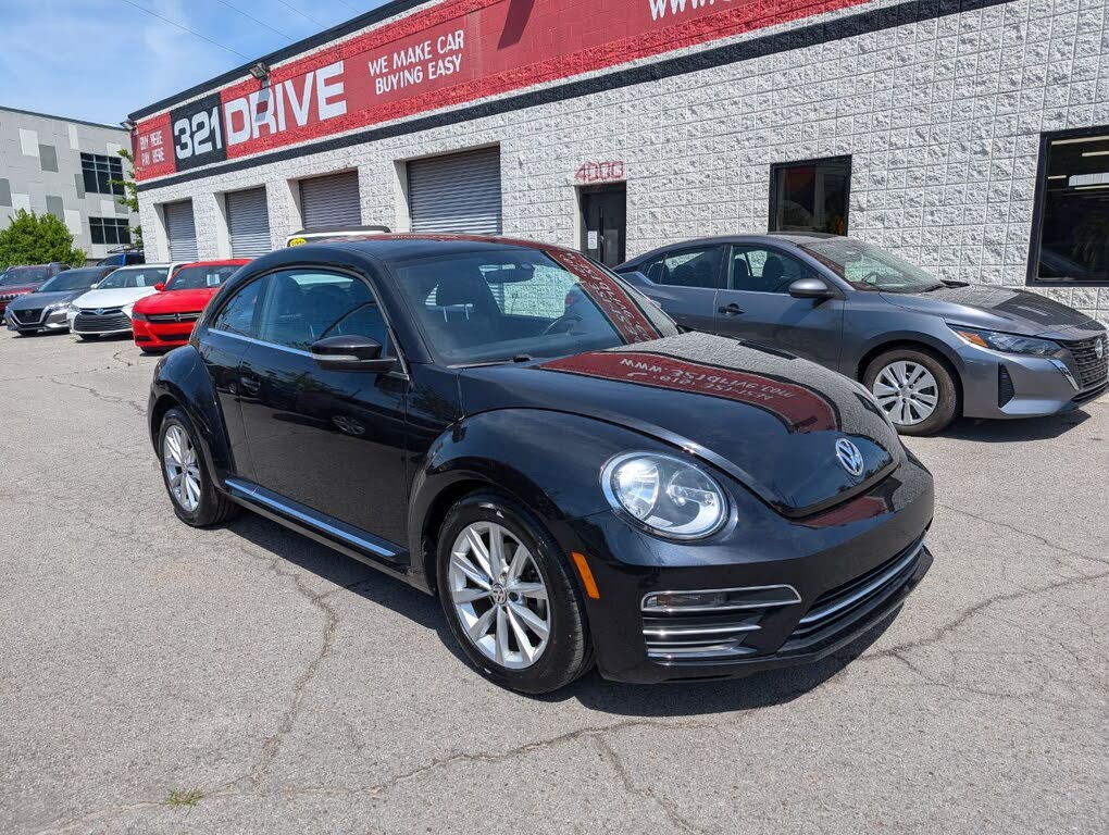 2019 Volkswagen Beetle 2.0T SE