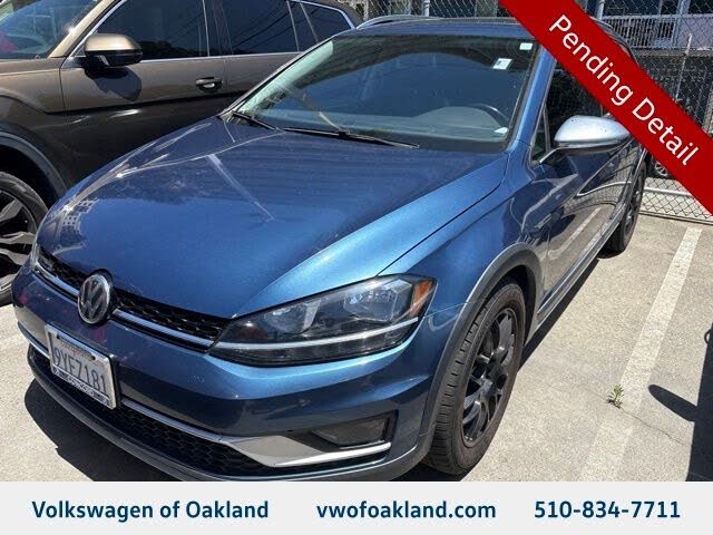 2018 Volkswagen Golf TSI S