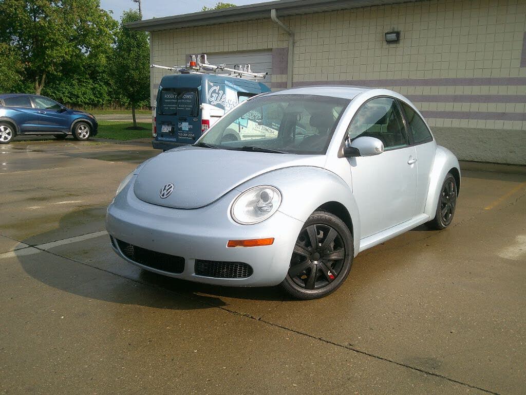 2010 Volkswagen New Beetle 2.5L PZEV