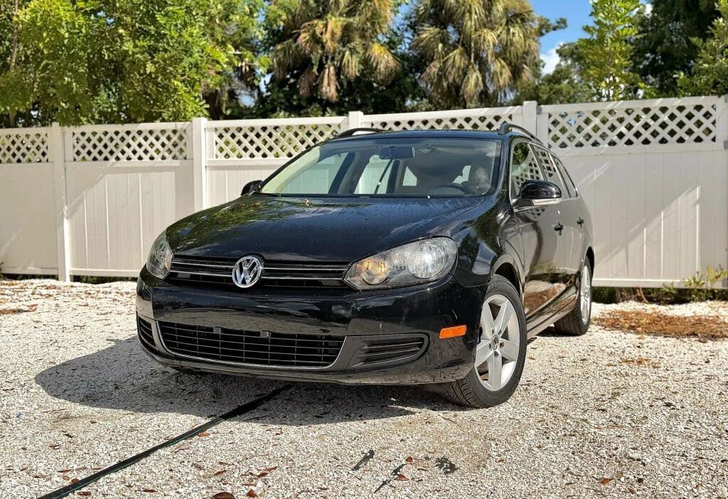 2011 Volkswagen Jetta SportWagen S