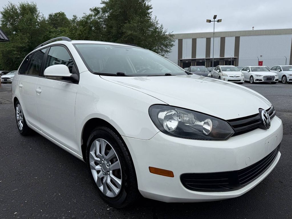 2011 Volkswagen Jetta SportWagen S PZEV