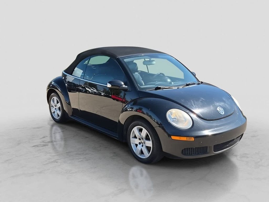 2007 Volkswagen New Beetle 2.5