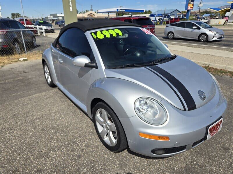 2006 Volkswagen New Beetle 2.5