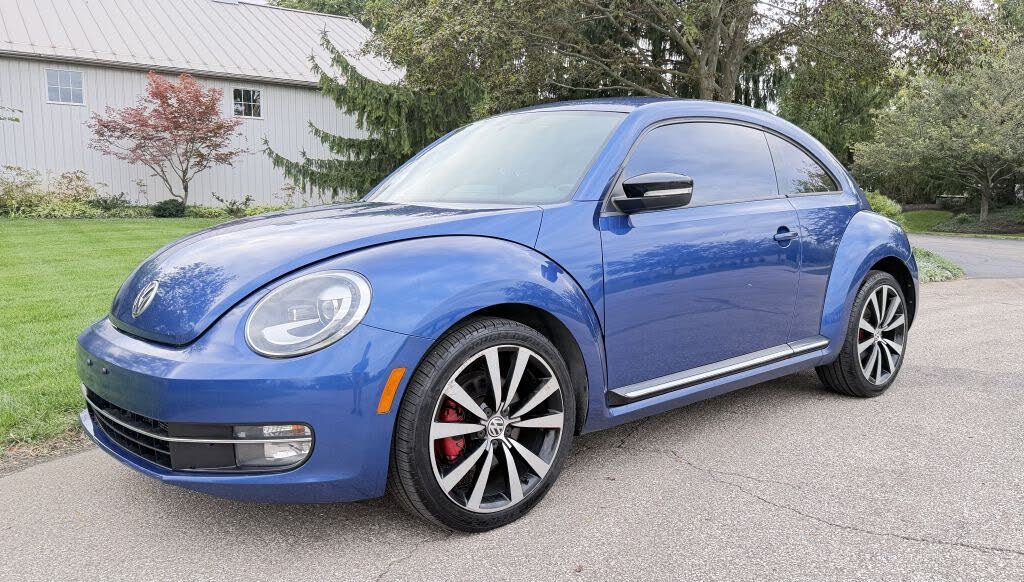 2012 Volkswagen Beetle 2.0T Black Turbo Launch Edition PZEV