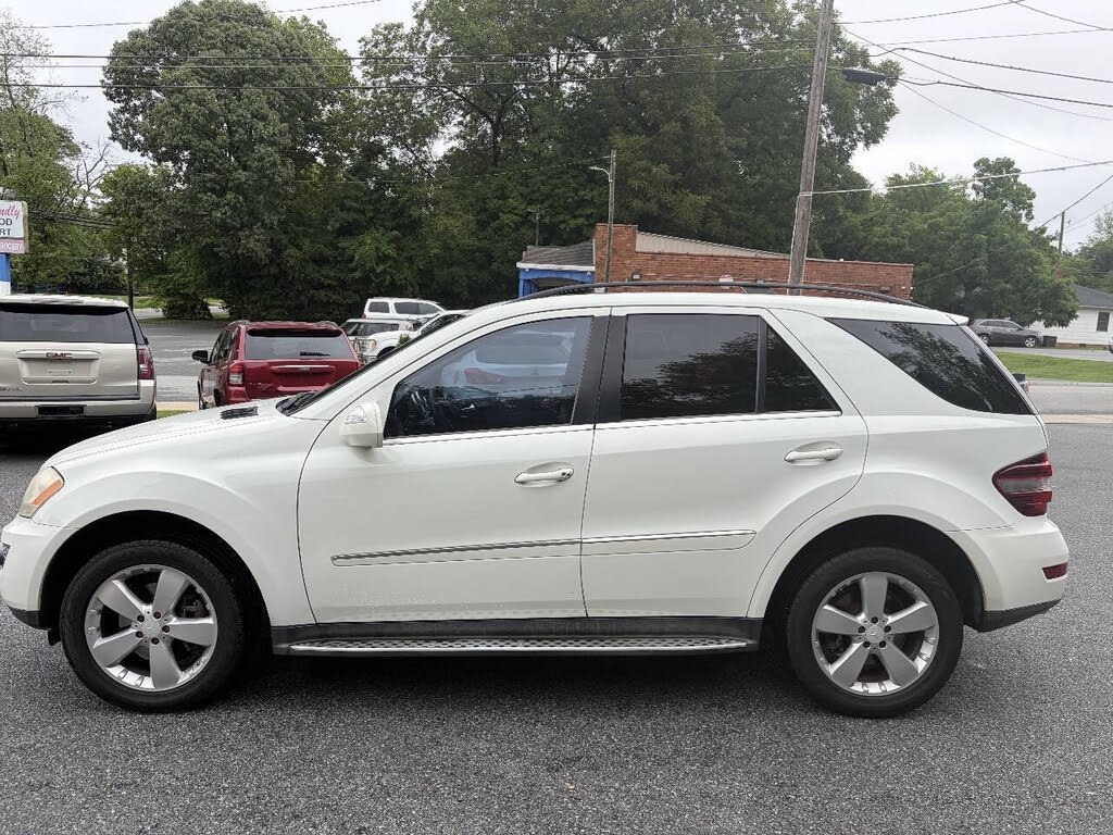 2010 Mercedes-Benz M-Class ML350