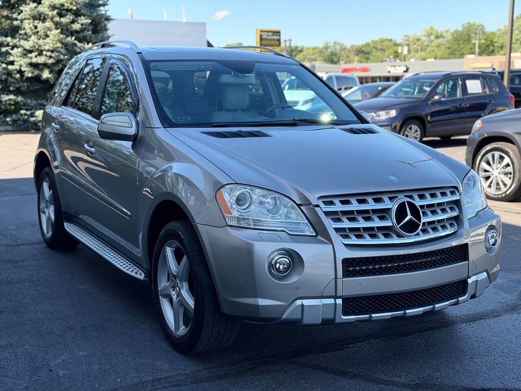 2009 Mercedes-Benz M-Class ML550