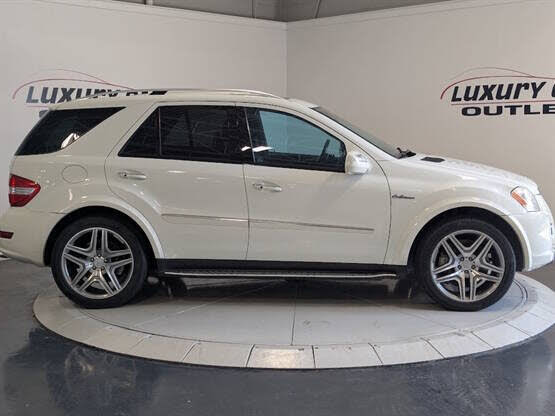 2009 Mercedes-Benz M-Class ML63 AMG