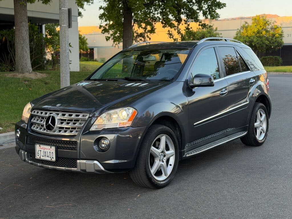 2011 Mercedes-Benz M-Class ML550 4MATIC
