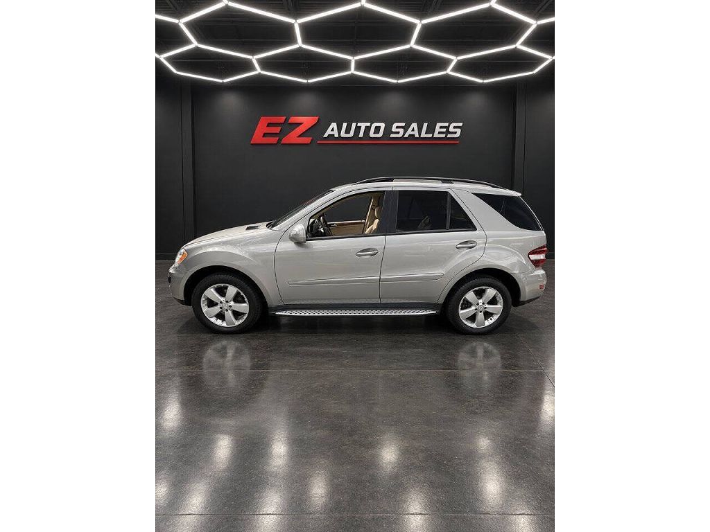 2009 Mercedes-Benz M-Class ML350 4MATIC