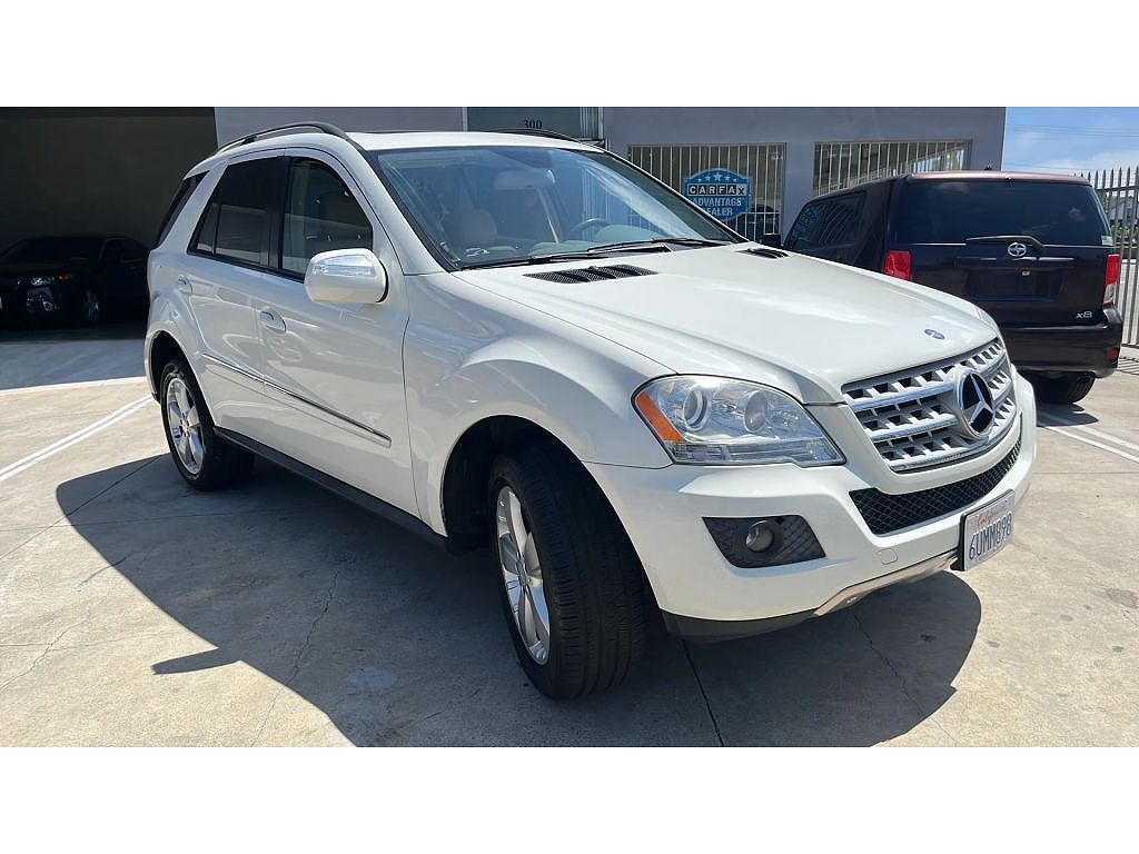 2009 Mercedes-Benz M-Class ML350 4MATIC