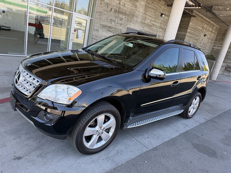 2010 Mercedes-Benz M-Class ML350 4MATIC