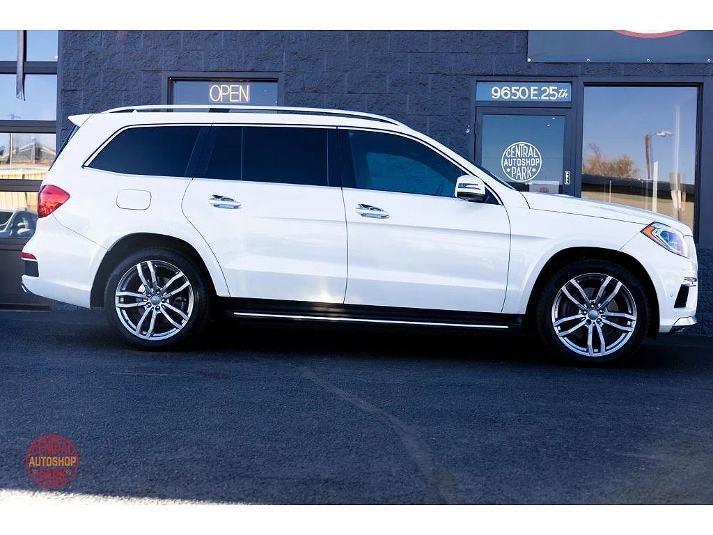 2016 Mercedes-Benz GL-Class GL 550 4MATIC