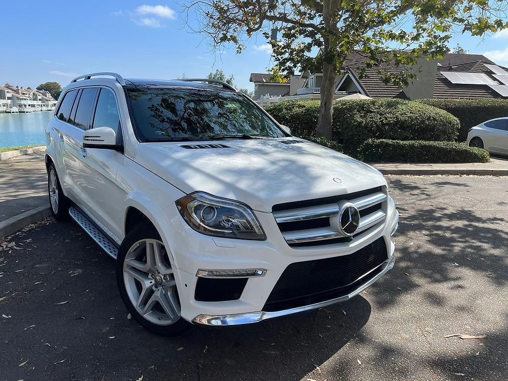 2016 Mercedes-Benz GL-Class GL 550 4MATIC