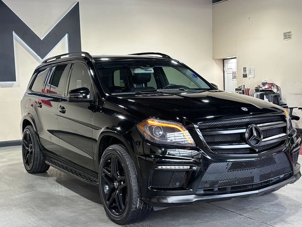 2015 Mercedes-Benz GL-Class GL 550 4MATIC